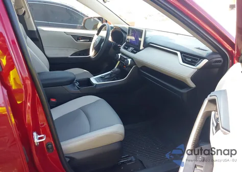 2025 Toyota Rav4 Xle Premium from USA, damaged, VIN 2T3B6RFV5SW086662